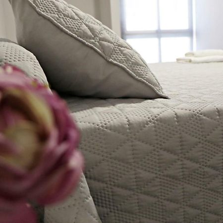 Apartamentos Credencial Саррия Экстерьер фото