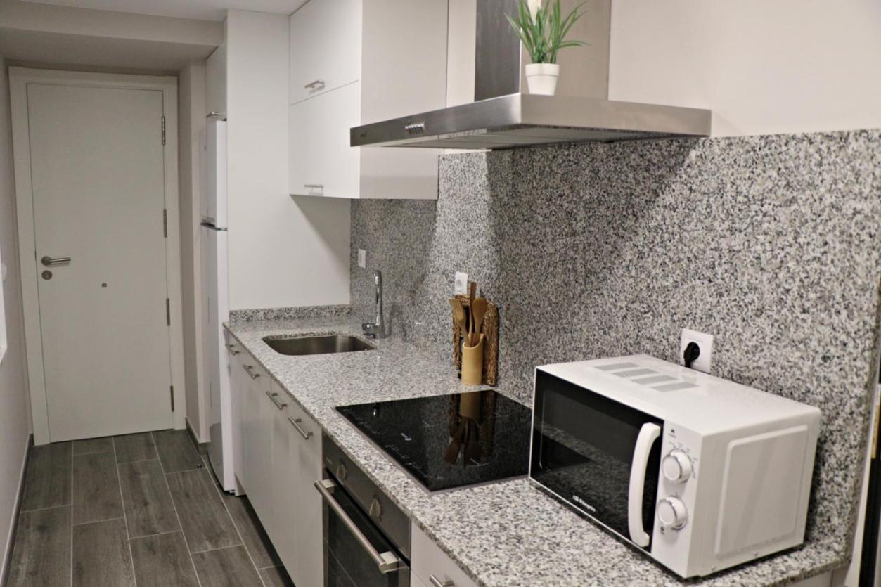Apartamentos Credencial Саррия Экстерьер фото