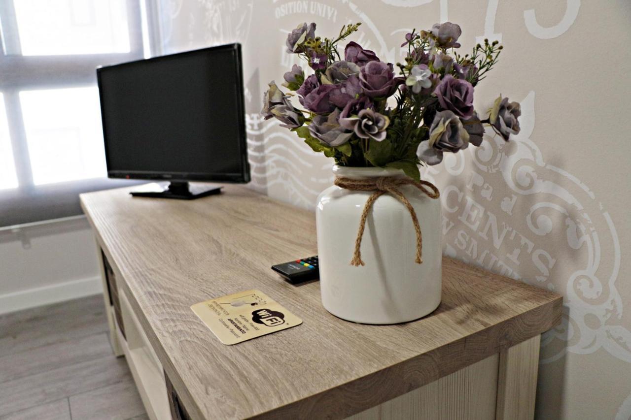 Apartamentos Credencial Саррия Экстерьер фото