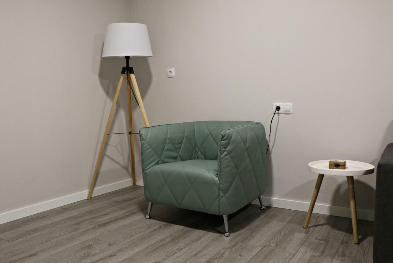 Apartamentos Credencial Саррия Экстерьер фото